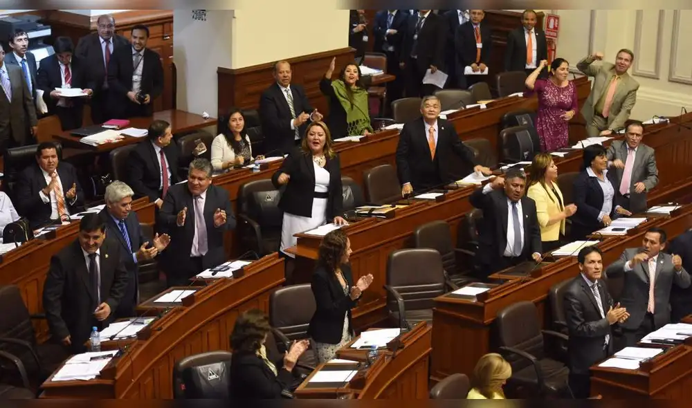 Fujimoristas lanzaron arengas en el Congreso tras interrogatorio a Odebrecht [VIDEO]