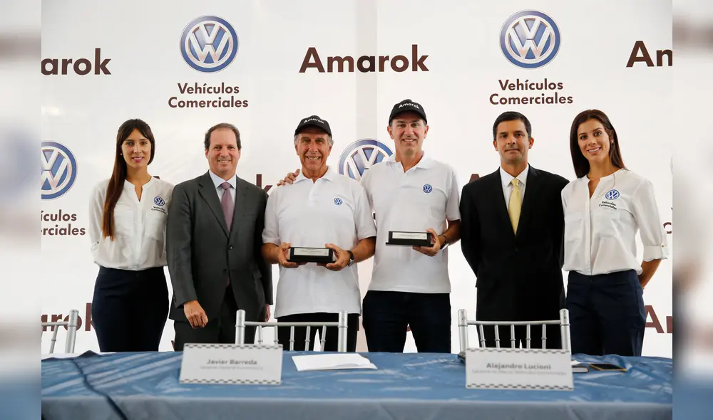  Dakar 2018: la dupla peruana Ferrand fueron homenajeados