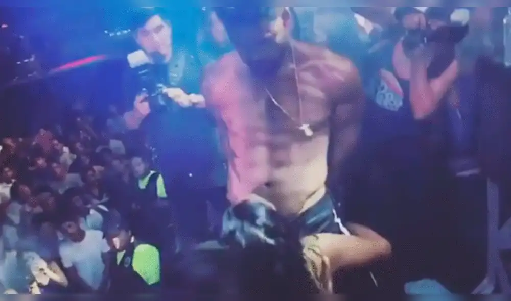 Erick Sabater es criticado por último show donde se sacó el polo y besó a fan [VIDEOS]