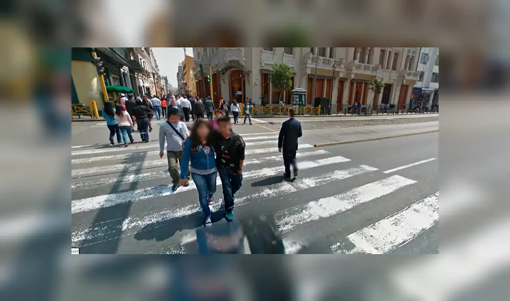 Google Maps: pareja fue pillada en íntimo momento cuando caminaban por Jirón de la Unión [FOTOS] 