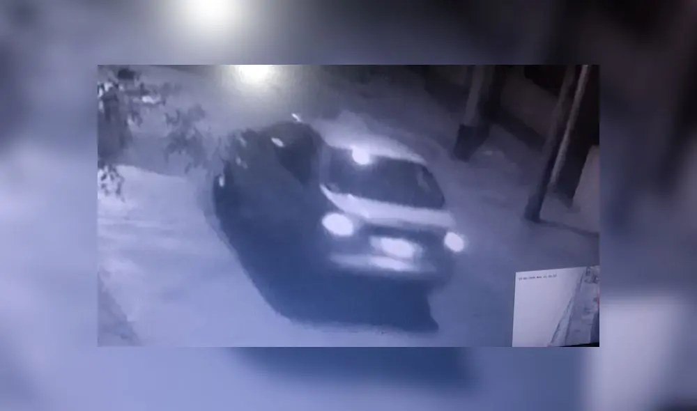 Auto de color gris apagó sus luces al momento en que se perpetró el ataque. (Foto: La República)