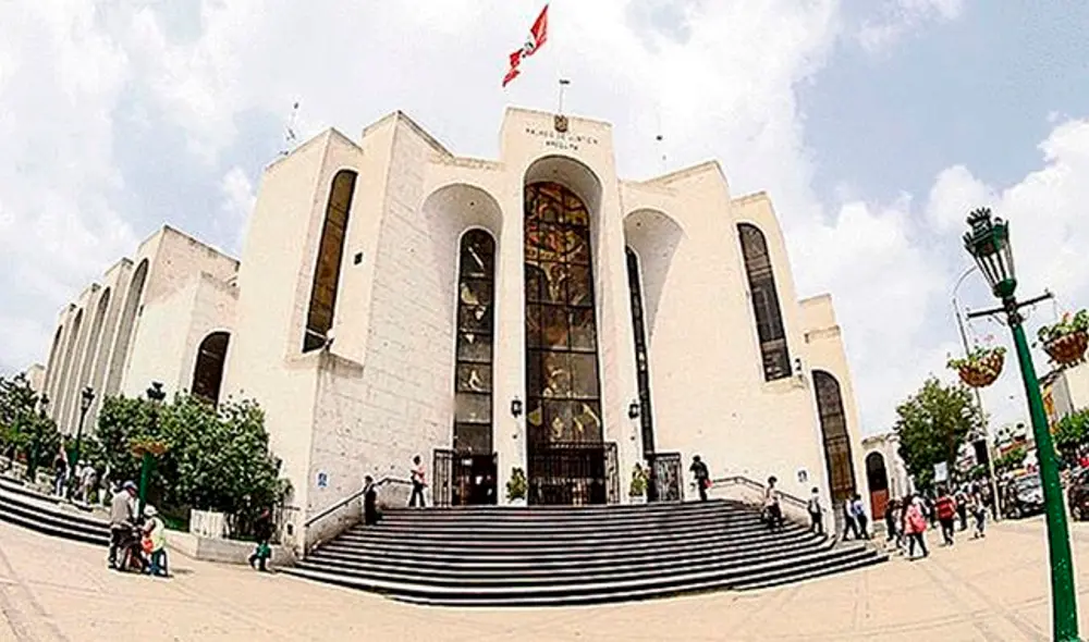 Hoy en la Corte Superior de Justicia de Arequipa analizarán la problemática de violencia contra la mujer. Hoy en la Corte Superior de Justicia de Arequipa analizarán la problemática de violencia contra la mujer.