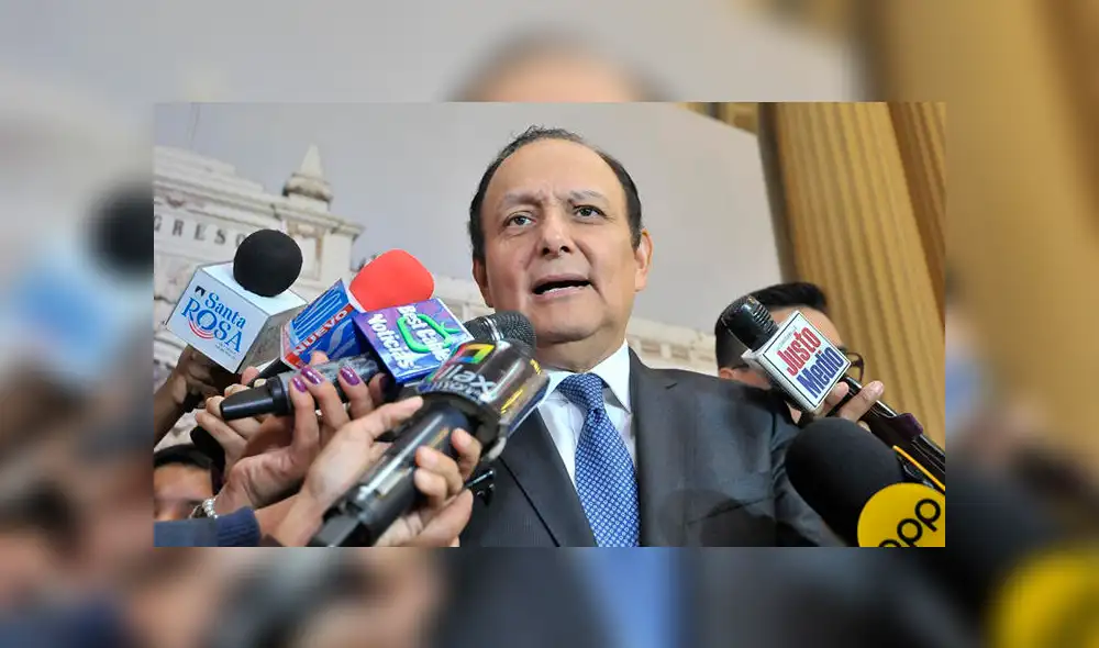 Walter Gutiérrez: "La acusación contra Pablo Sánchez va más allá del control político"