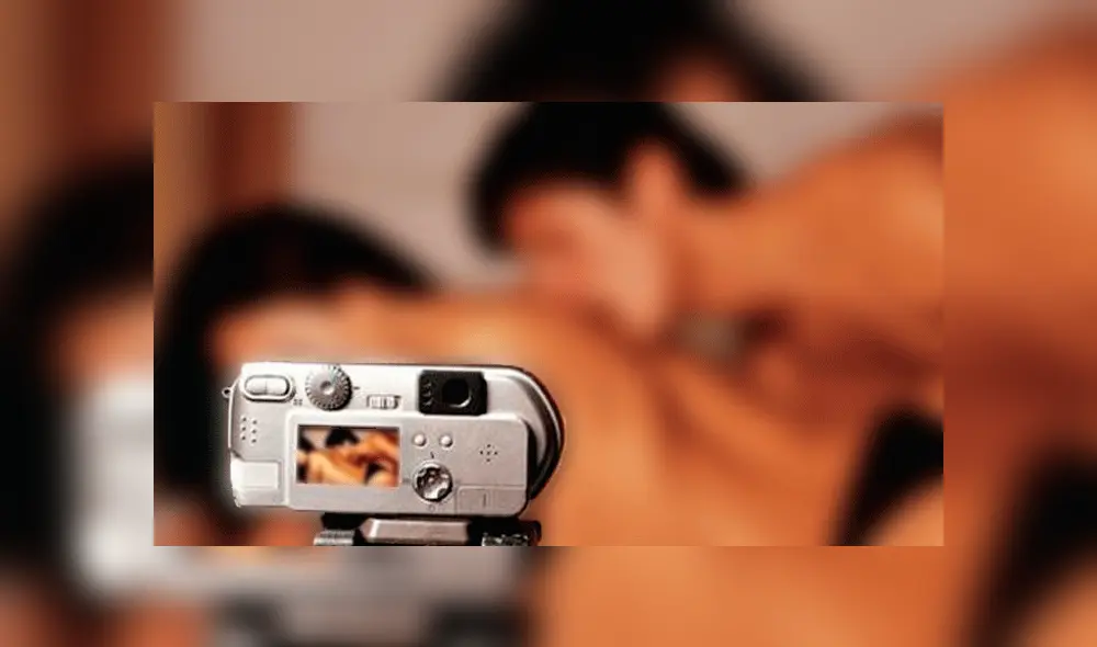 Convocan actrices porno en página de búsqueda de empleo [FOTO]