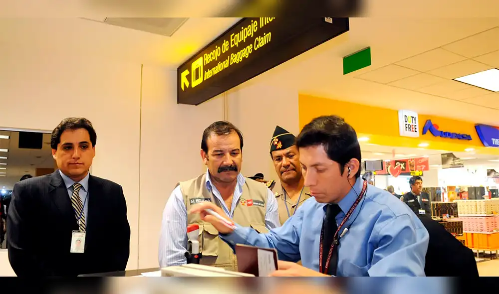 Migraciones implementa nuevo Registro de Nombre de Pasajeros