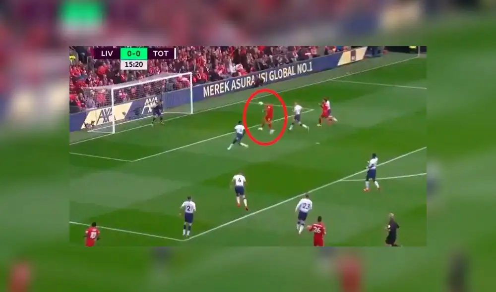 Liverpool vs Tottenham: testarazo perfecto de Roberto Firmino para anotar el 1-0 [VIDEO]