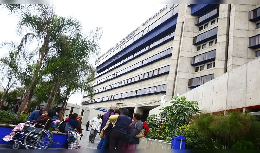 Padre solicita ayuda para su hijo con leucemia linfática aguda