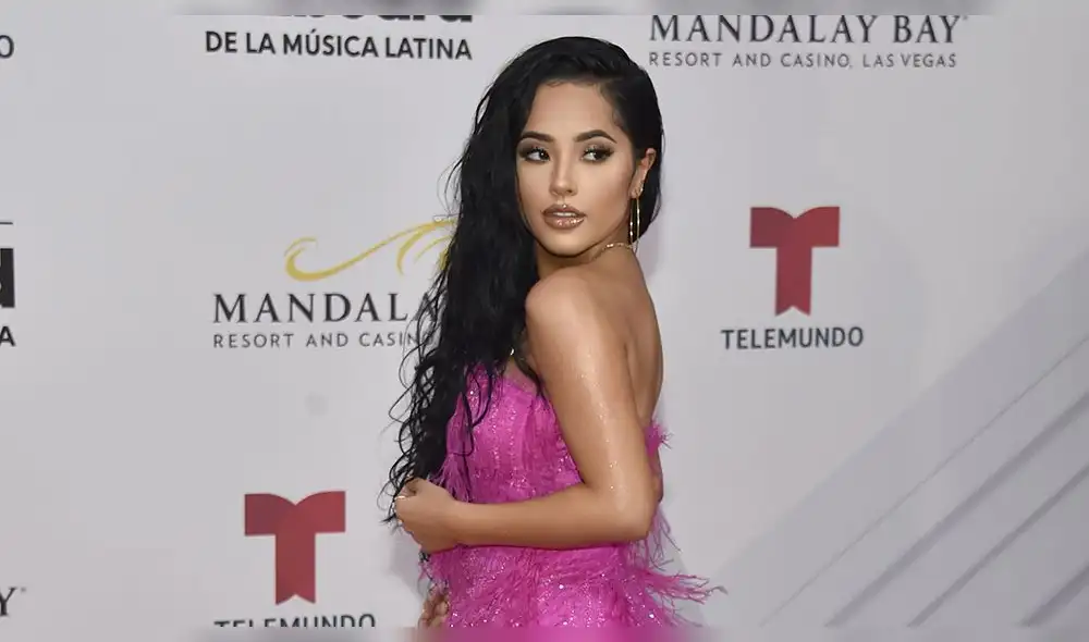 Becky G paraliza los Latin Billboard 2019 con sensual outfit en la alfombra roja