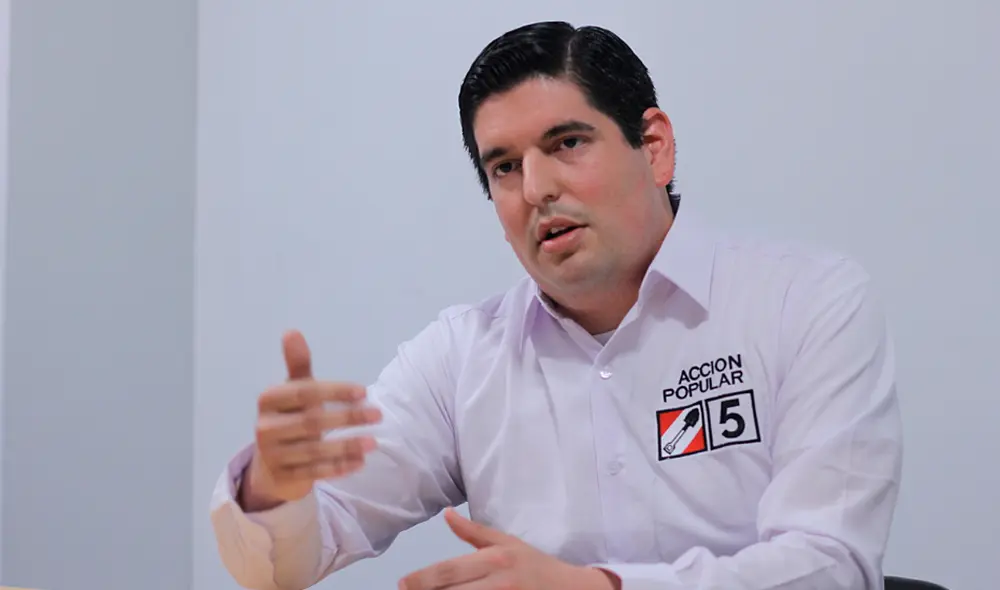 Luis Roel Alva. Candidato acciopopulista propone cambiar la gestión de las AFP's. Foto: Antonio Melgarejo. Luis Roel Alva. Candidato acciopopulista propone cambiar la gestión de las AFP's. Foto: Antonio Melgarejo.