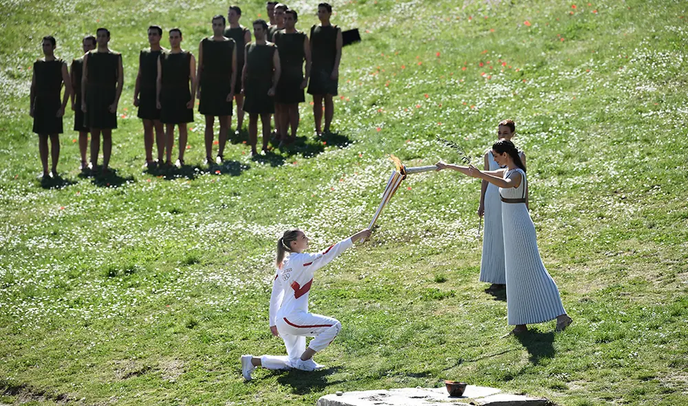 Sin pública por el coronavirus, se encendió la llama olímpica Juegos Olímpicos Tokio 2020. | Foto: AFP