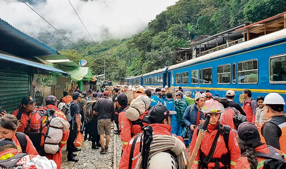 Cusco reporta 30 desaparecidos y 1.500 afectados tras aluvión Cusco reporta 30 desaparecidos y 1.500 afectados tras aluvión