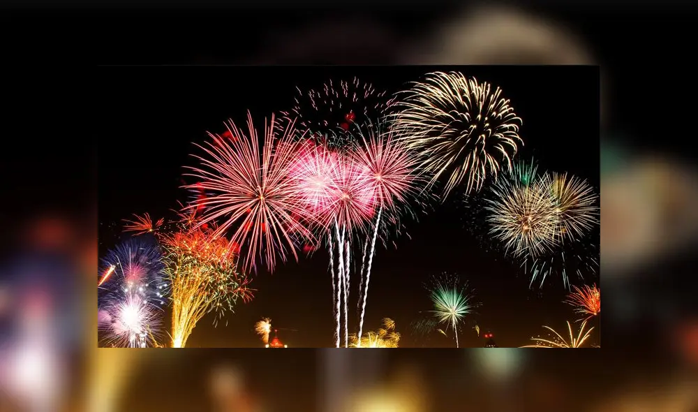 año nuevo fuegos artificiales