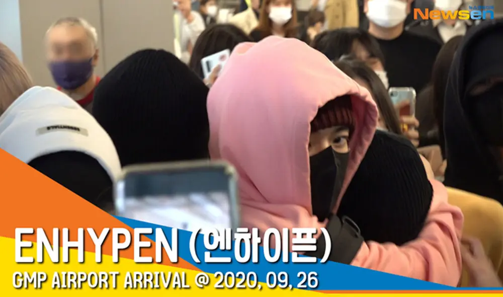 Imágenes de ENHYPEN en medio del caos provocado por los sasaengs en el aeropuerto. Foto: Newsen