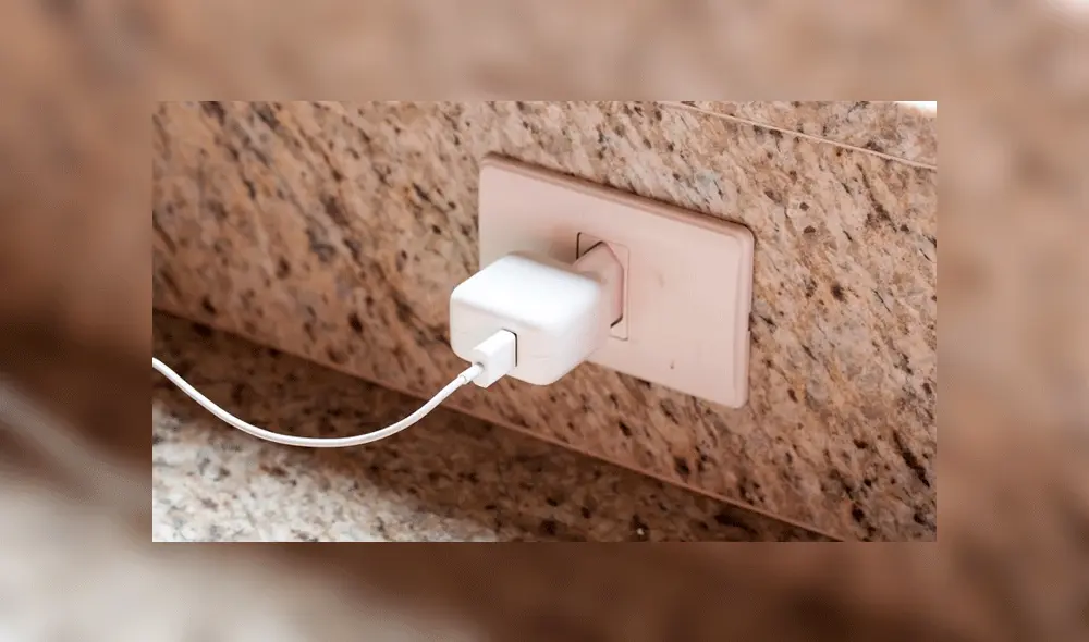 Se investiga si el cargador estaba defectuoso. Foto: Shutterstock. Se investiga si el cargador estaba defectuoso. Foto: Shutterstock.