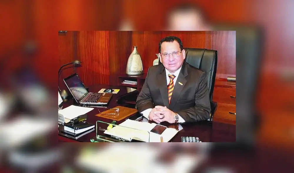 En la mira. René Manrique es acusado de ser el principal causante de la quiebra de PrestaPerú. Él niega los cargos. En la mira. René Manrique es acusado de ser el principal causante de la quiebra de PrestaPerú. Él niega los cargos.