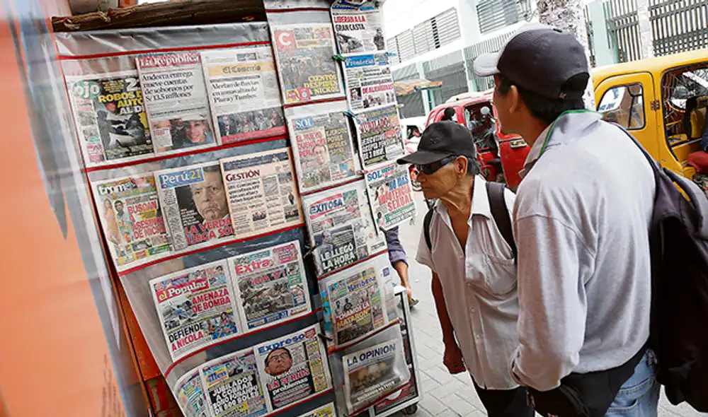 El 2013, ocho periodistas pidieron que se anule la compra de acciones de EPENSA y Alfa Beta Sistemas por El Comercio. Foto: Mauricio Malca El 2013, ocho periodistas pidieron que se anule la compra de acciones de EPENSA y Alfa Beta Sistemas por El Comercio. Foto: Mauricio Malca