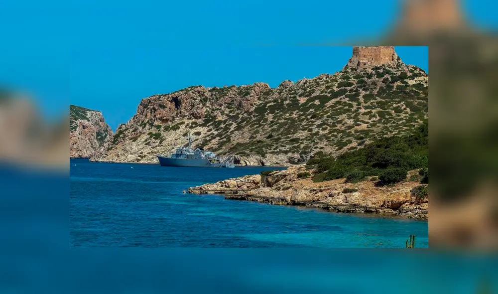 El Ejecutivo balear se percató casualmente hace unas semanas de la ‘invasión’ del Parque Nacional de Cabrera. El Ejecutivo balear se percató casualmente hace unas semanas de la ‘invasión’ del Parque Nacional de Cabrera.