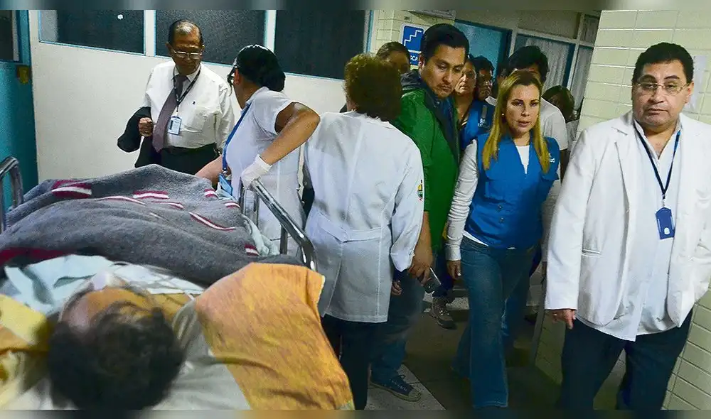 Molinelli promete mejorar atención de EsSalud Arequipa en un mes