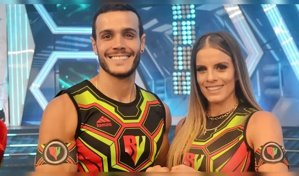 Alejandra Baigorria entrega donativos de mascarillas acompañada de George Forsyth. Foto: Instagram Alejandra Baigorria entrega donativos de mascarillas acompañada de George Forsyth. Foto: Instagram