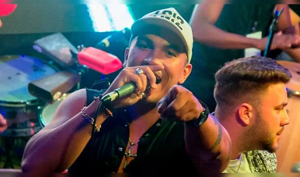 “El dinero no me cae del cielo”, dijo el salsero sobre las imágenes presentadas. Foto: Álvaro Stoll Instagram