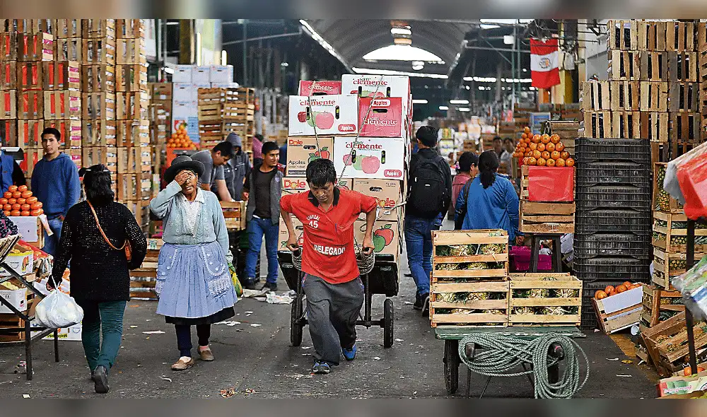 Buscan rematar el Mercado de Frutas con un cuestionado acuerdo de Concejo