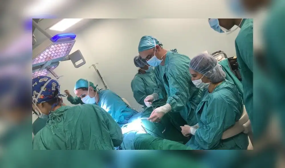 "Construyen" canal vaginal a mujer que padecía problema congénito [FOTO]