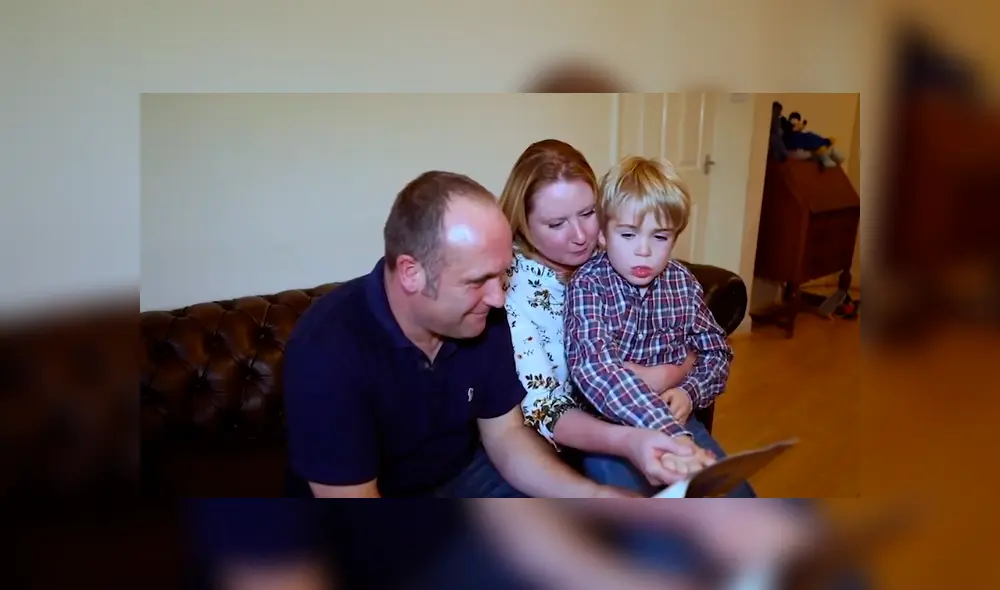 El pequeño había olvidado a sus padres luego de que se le diagnostique un extraño tipo de demencia infantil.