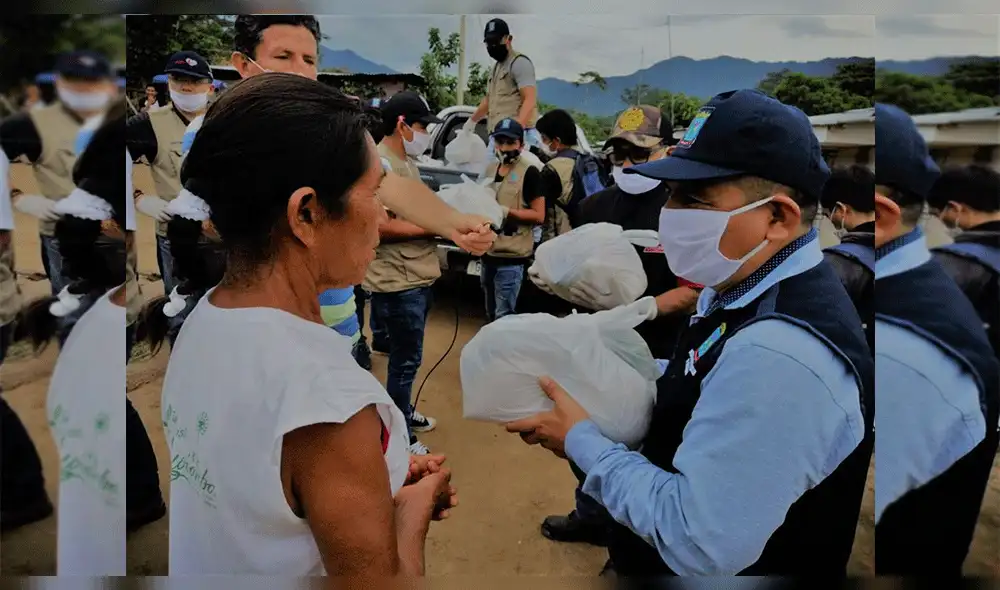 Entregan canasta de víveres a pobladores de la ciudad de Moyobamba. Entregan canasta de víveres a pobladores de la ciudad de Moyobamba.