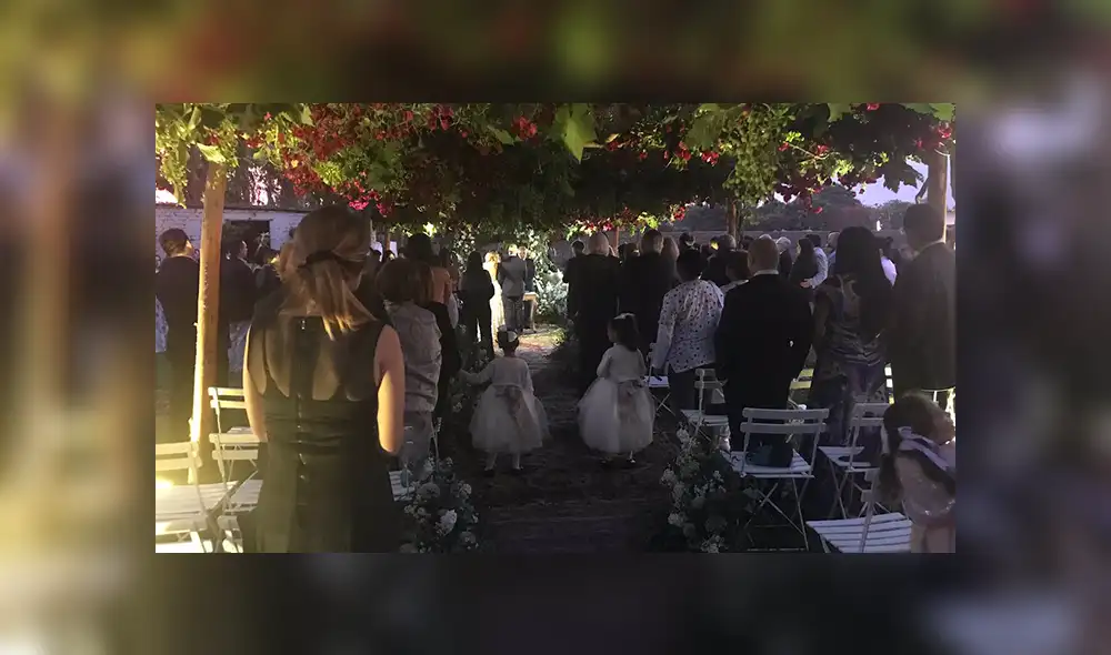 Juliana Oxenford se casó e invitó a 'Pintura Roja' para celebrarlo a lo grande