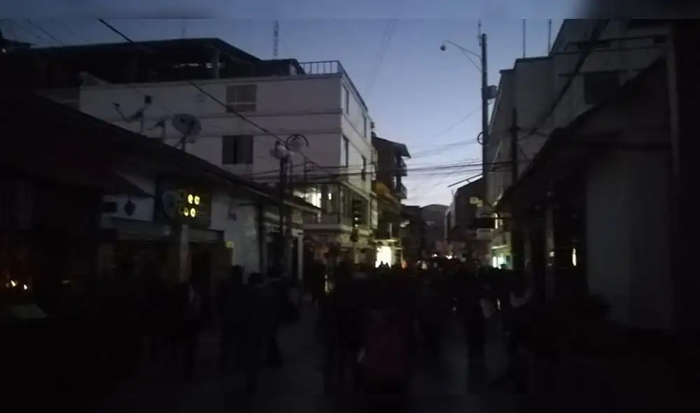 Puno quedó paralizado durante tres horas por falta de electricidad