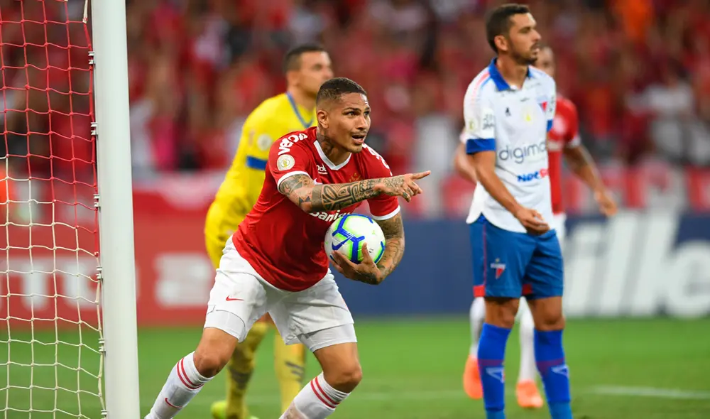Paolo Guerrero marcó un doblete en el partido entre Internacional y Fortaleza por la jornada 34 del Brasileirao 2019. | Foto: @SCInternacional
