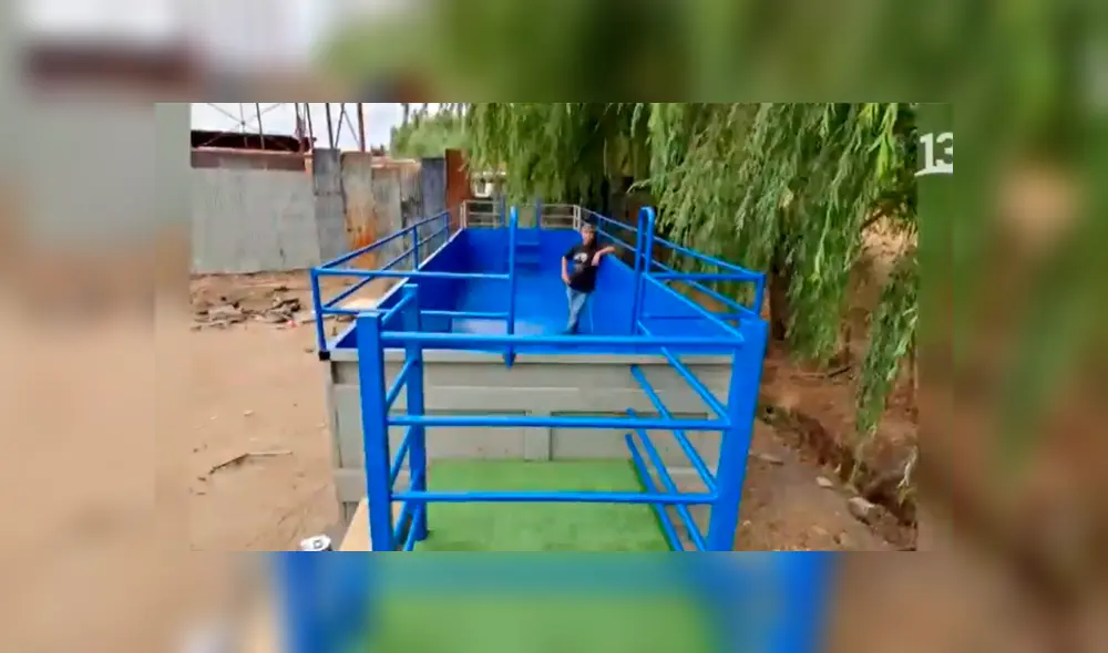 Desliza a la izquierda para ver esta piscina móvil que ha sorprendido a todos en Facebook. Foto: Captura.