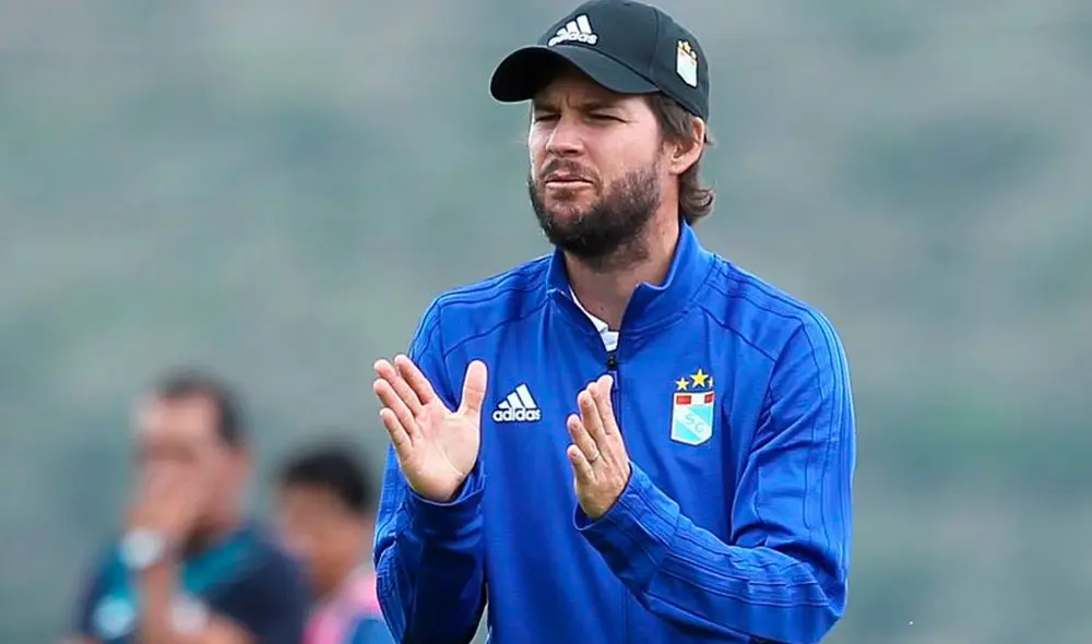 Manuel Barreto dejó el cargo de entrenador de Sporting Cristal. Foto: Difusión
