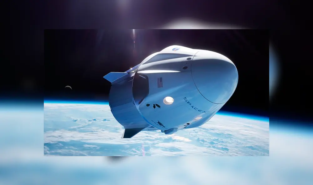 Cápsula Crew Dragon ingresando a la atmósfera terrestre. Crédito: SpaceX.