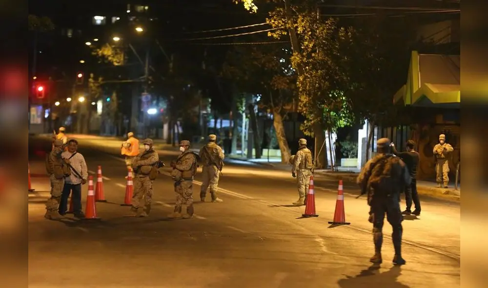 Cuarentena total para más de 1,3 millones en Santiago de Chile por coronavirus. Foto: AFP. Cuarentena total para más de 1,3 millones en Santiago de Chile por coronavirus. Foto: AFP.