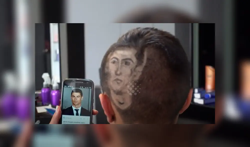 Barbero inexperto hace corte con el rostro de Cristiano Ronaldo y todo sale mal. Barbero inexperto hace corte con el rostro de Cristiano Ronaldo y todo sale mal.