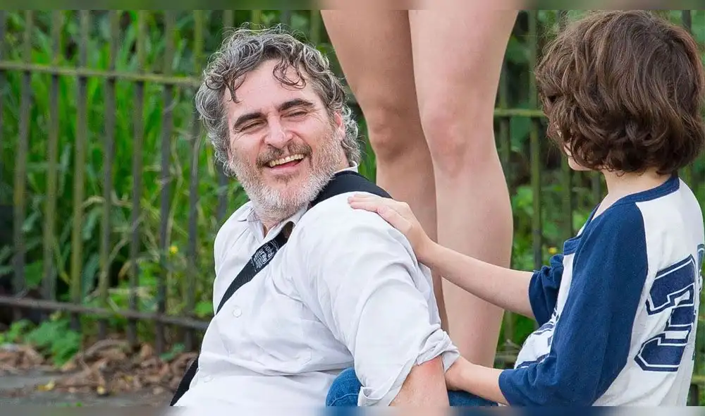 Joaquin Phoenix en C'mon C'mon Joaquin Phoenix en C'mon C'mon