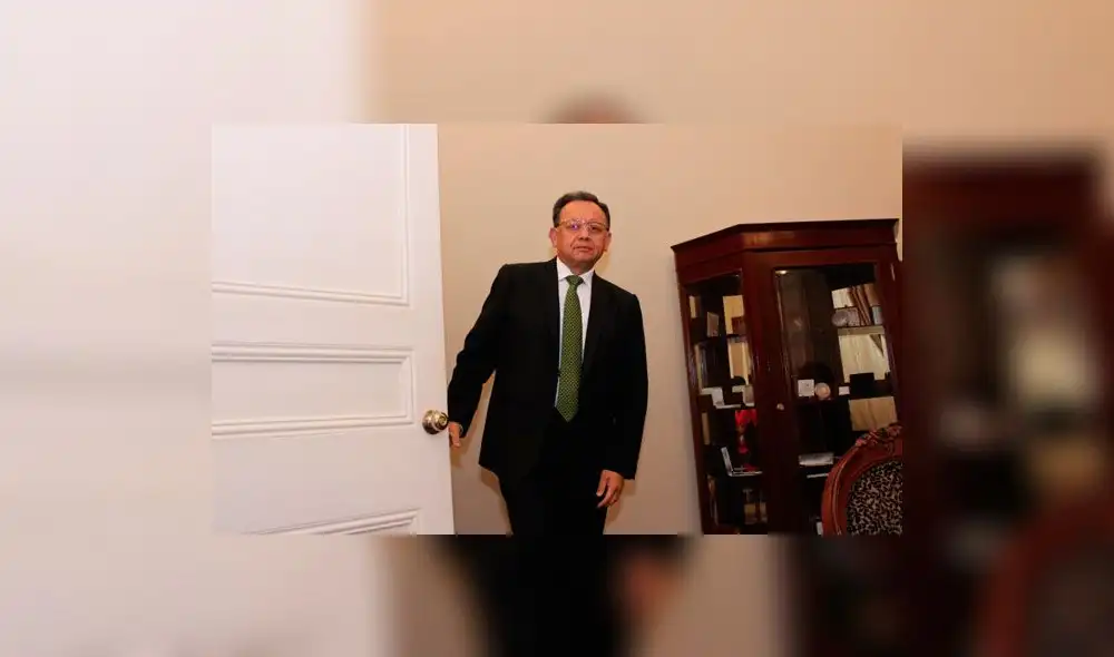 Caso Edgar Alarcón: Claves para entender la denuncia en contra del contralor