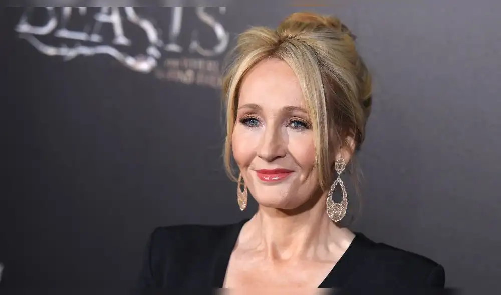 La autora inglesa aporta una opción educativa para los fanáticos de la saga durante el aislamiento. (Foto: AFP)