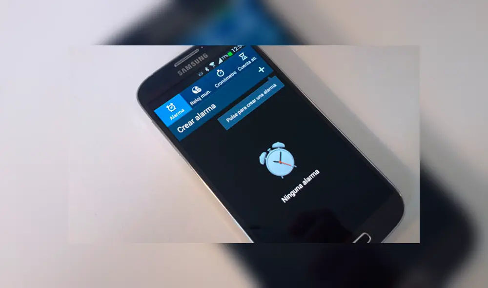 La app de Reloj te permite usar música de YouTube Music y Spotify. Foto: Android.