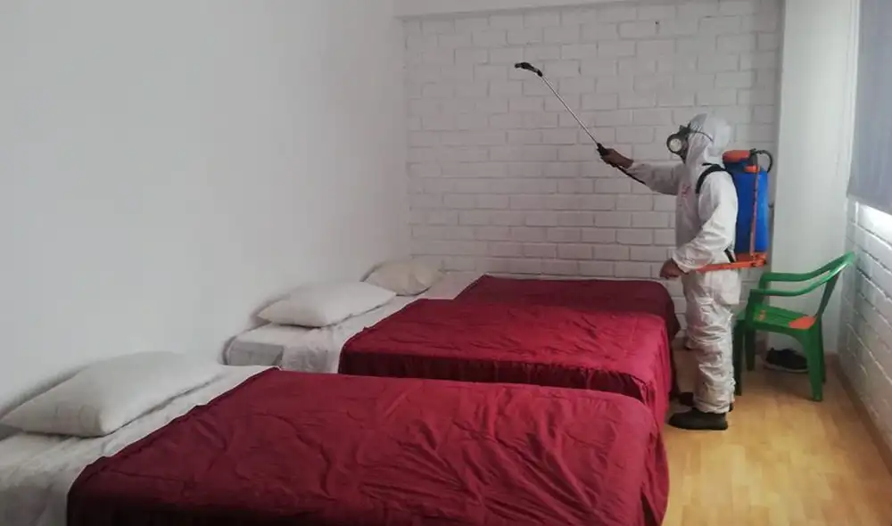 Instalaciones de Universitario fueron fumigadas para el reinicio de los entrenamientos. | Foto: Prensa Universitario