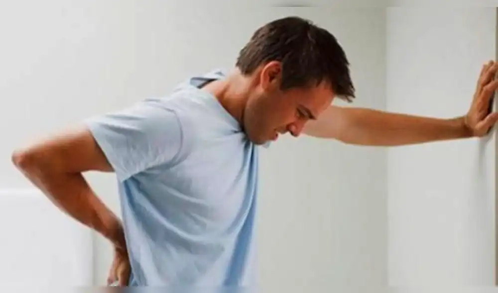 YouTube: efectivo truco promete eliminar el dolor de espalda [VIDEO] 