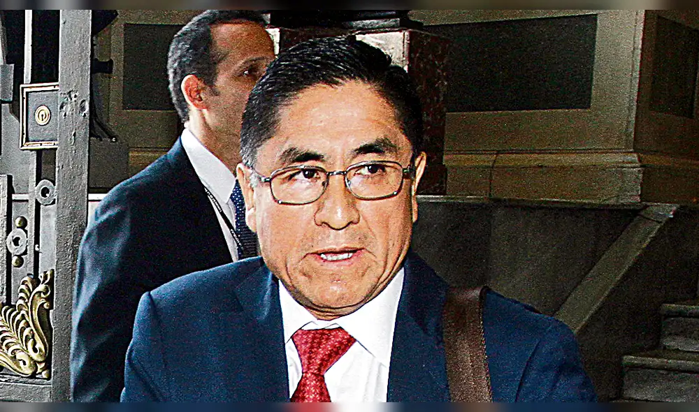 Fujimorismo retrocede en intento de blindaje a César Hinostroza Fujimorismo retrocede en intento de blindaje a César Hinostroza