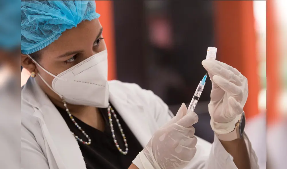 La OMS se pronuncia sobre los riesgos de la vacuna AstraZeneca Foto: difusión La OMS se pronuncia sobre los riesgos de la vacuna AstraZeneca Foto: difusión