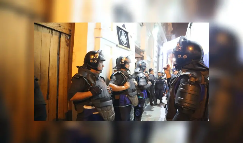 Centro de Lima: clausuran discotecas ‘La Casona’ y ‘El Balcón’ Centro de Lima: clausuran discotecas ‘La Casona’ y ‘El Balcón’