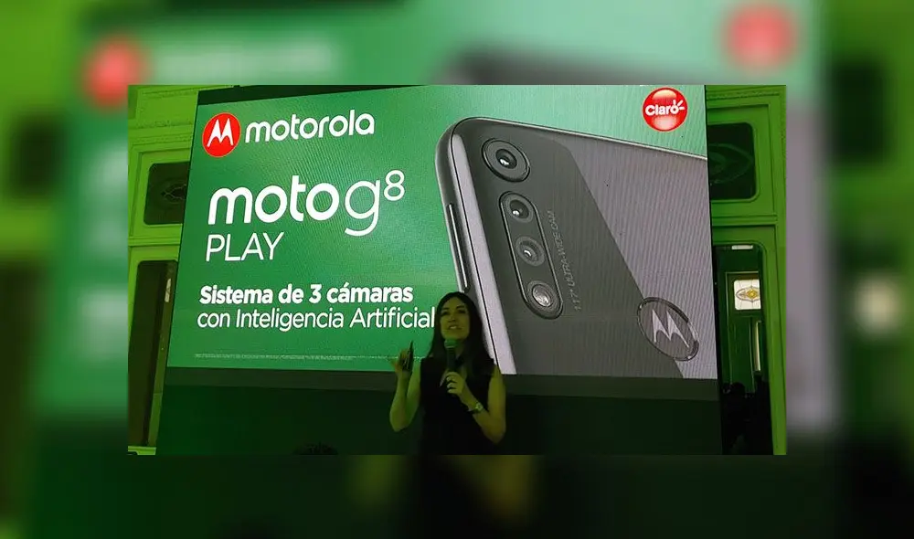 Motorola Moto G8 Play con triple cámara trasera. Motorola Moto G8 Play con triple cámara trasera.