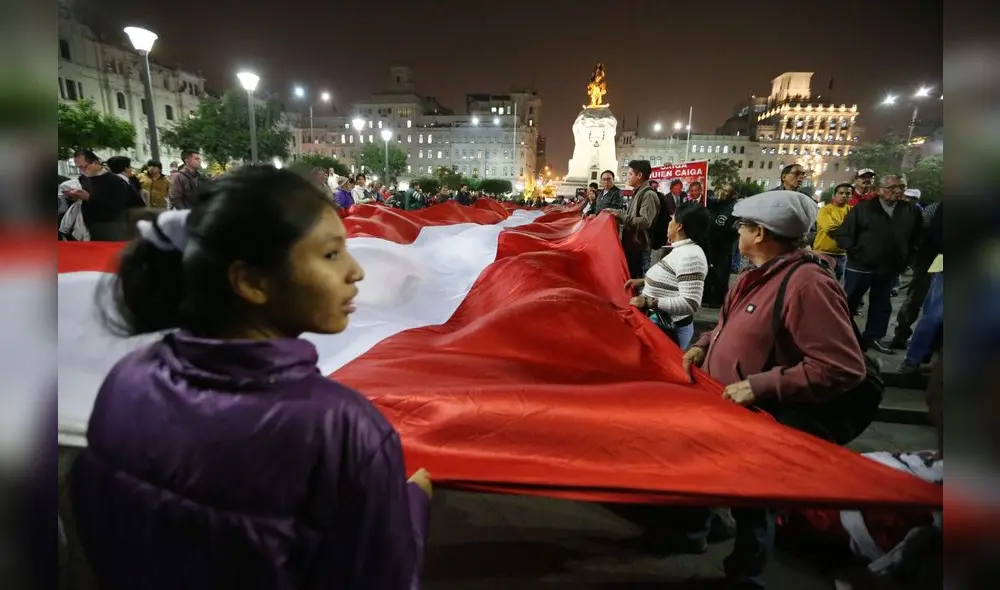 Ciudadanos marcharán esta tarde a favor del adelanto de elecciones.