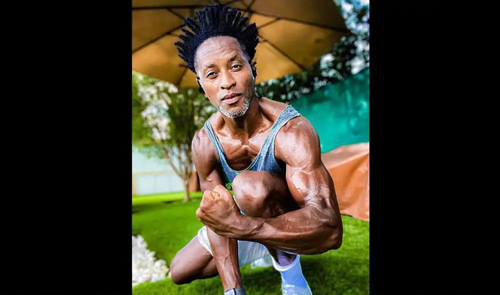 "No fumo, no bebo, no tengo vicios", le aseguró el brasileño al diario Marca poco antes de su retiro. Foto: Instagram Zé Roberto.