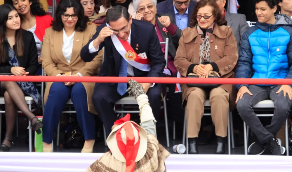 Vizcarra con esposa. Vizcarra con esposa.
