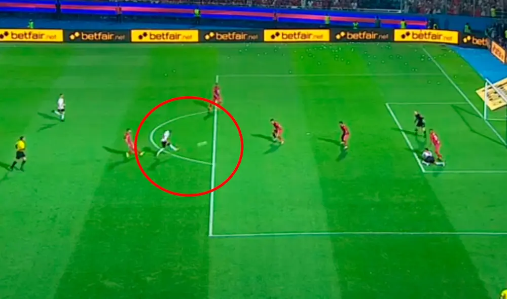 De la Cruz le dio el tanto de la tranquilidad a River Plate. De la Cruz le dio el tanto de la tranquilidad a River Plate.